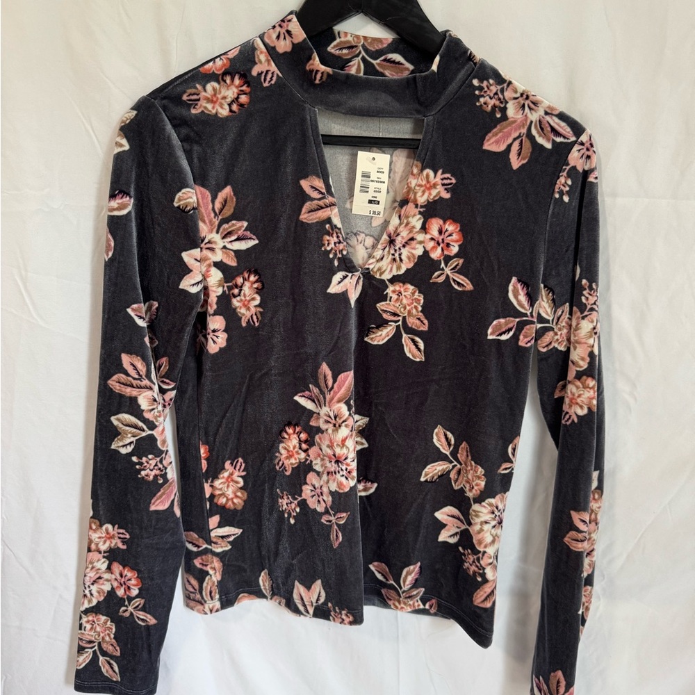 Velvet long sleeve top